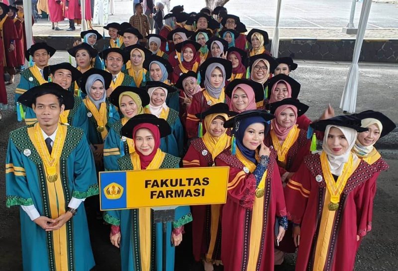 13 Kampus Jurusan Farmasi Terbaik di Indonesia (Terbaru 2019)