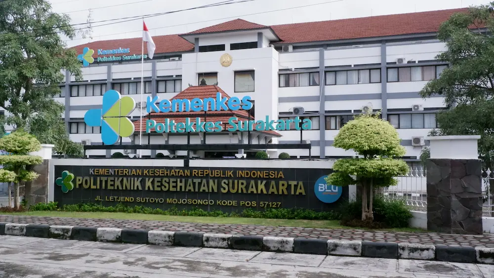 Poltekkes Kemenkes Solo (Polkesta)